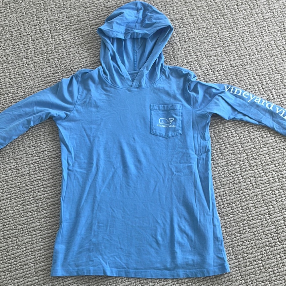Vineyard Vines long sleeve hooded shirt